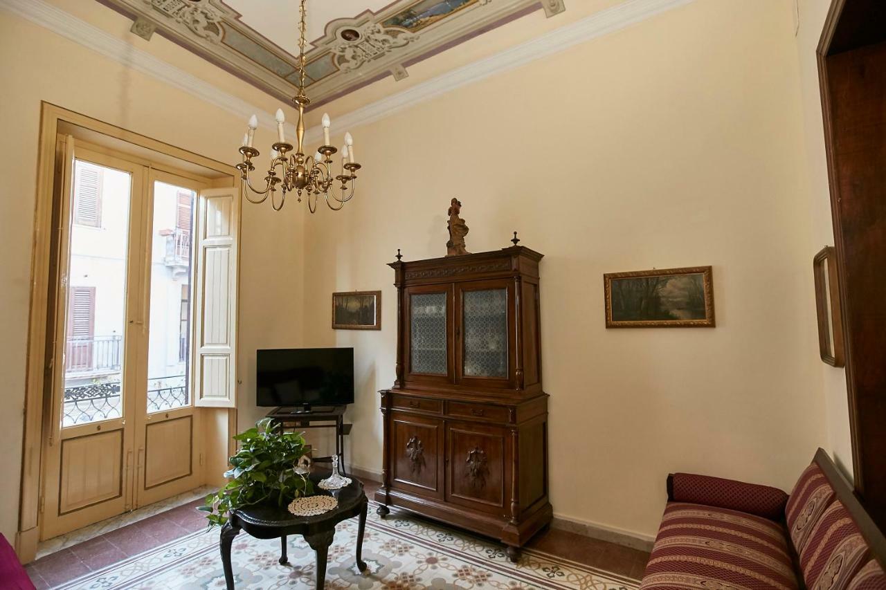 Hotel Dimora La Commare à Marsala Extérieur photo